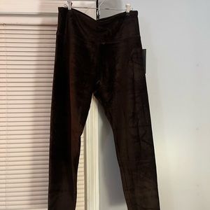 Women’s X-Large brown knit corduroy leggings with tummy control.